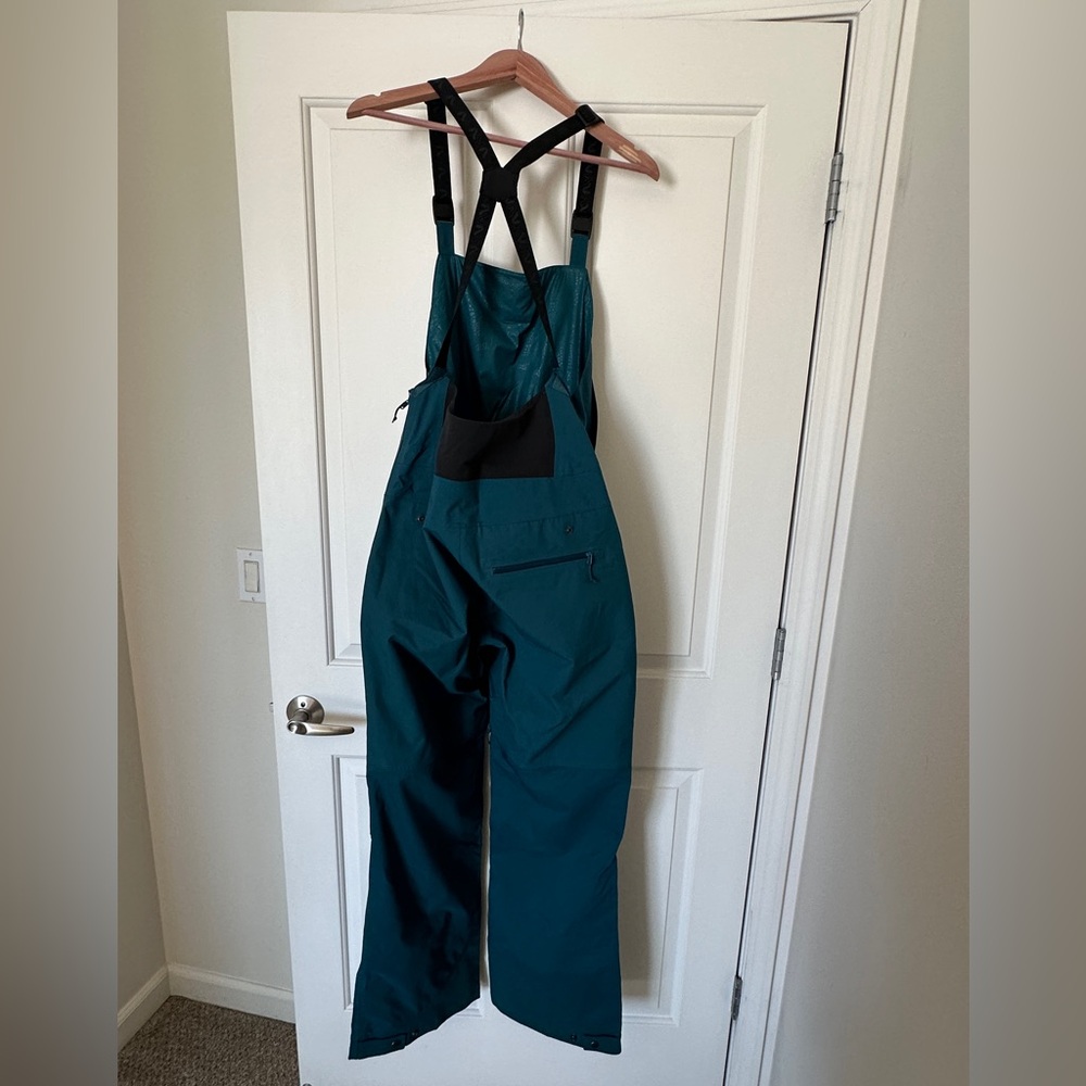 Women's Flylow Moxie Bib - Picture 2 of 3
